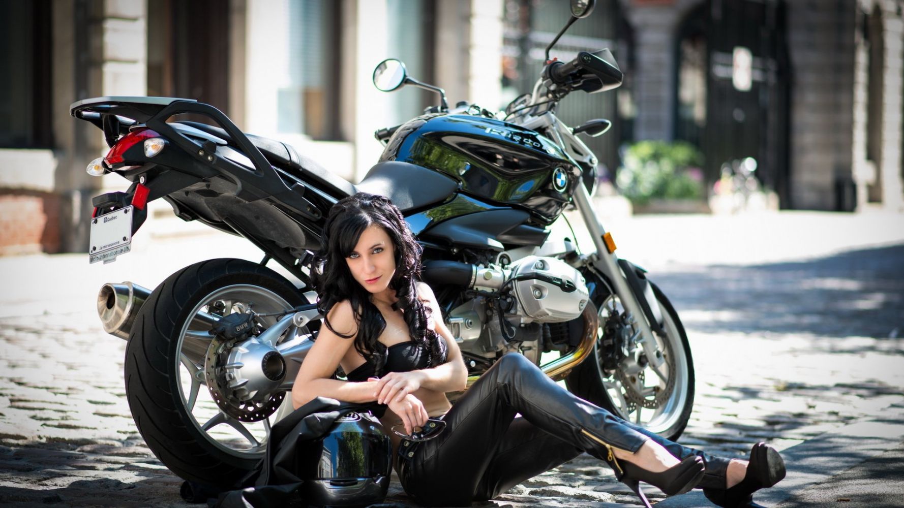 European women on bikes in Mogadishu
